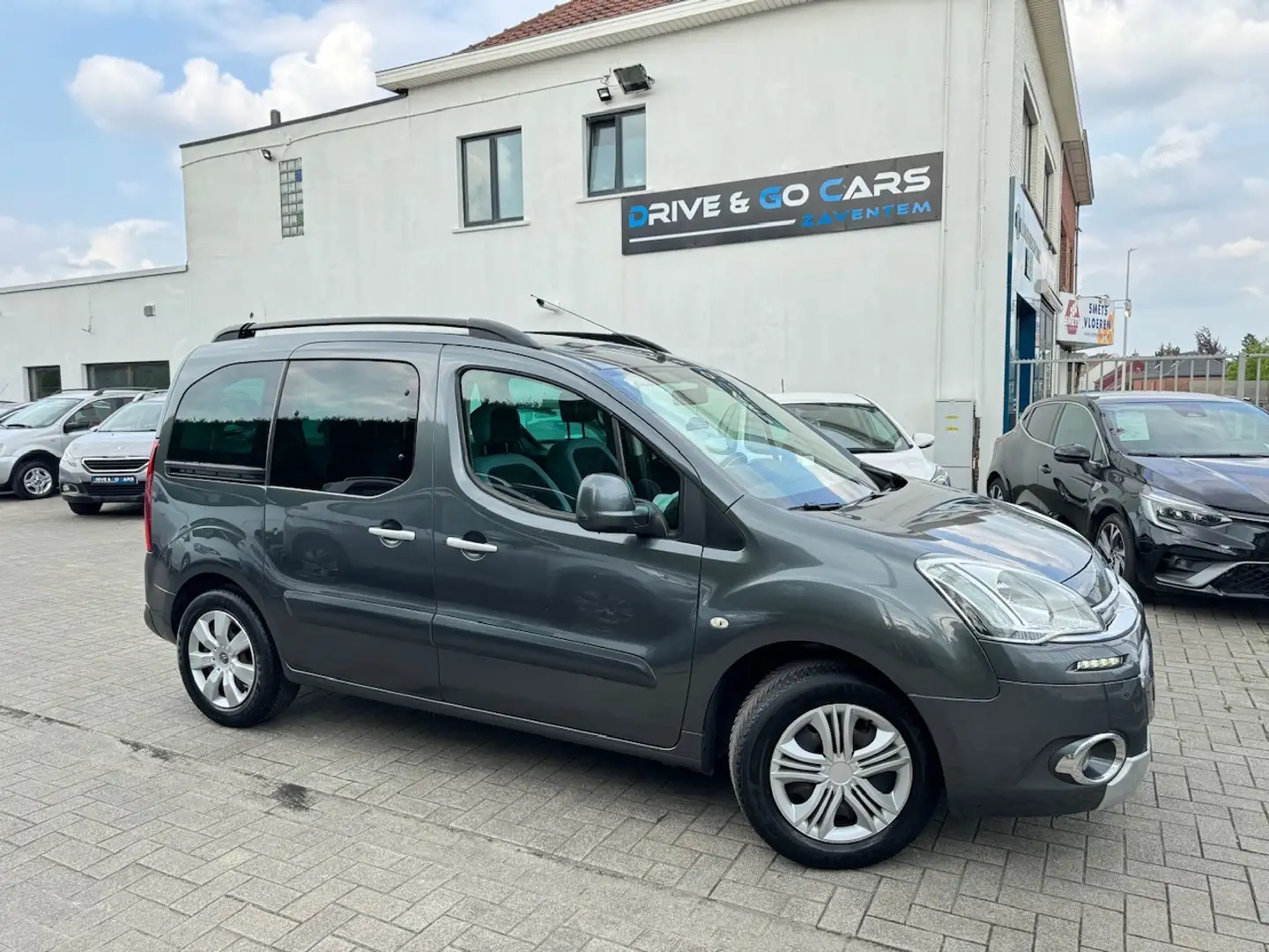 Citroen Berlingo Xtr 1.6 e-HDi XTR - Cruis Control - Airco Gris - 1