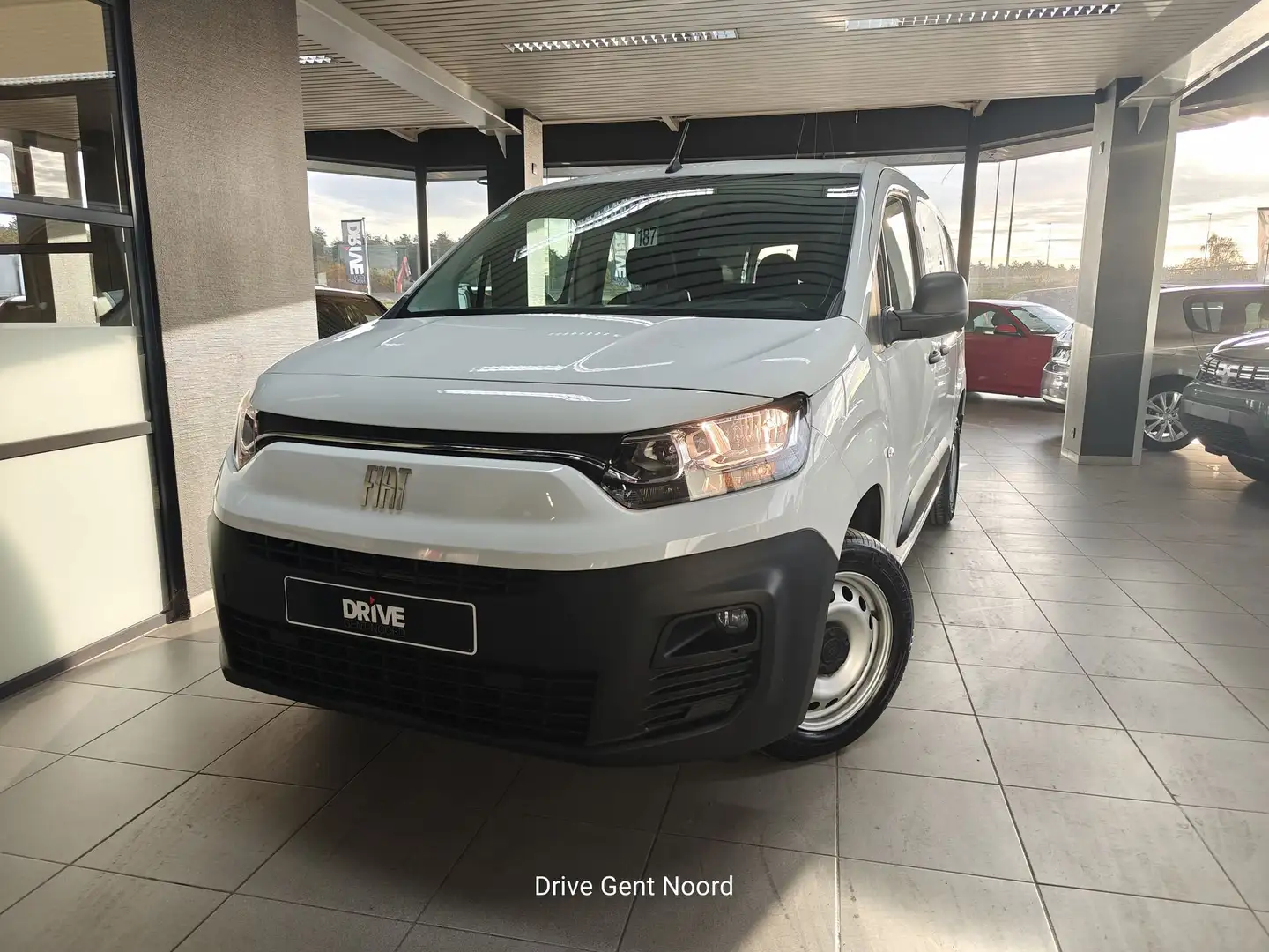 Fiat Doblo BlueHDi S&S L2 Dub. Cab. *5-plaats* Weiß - 1