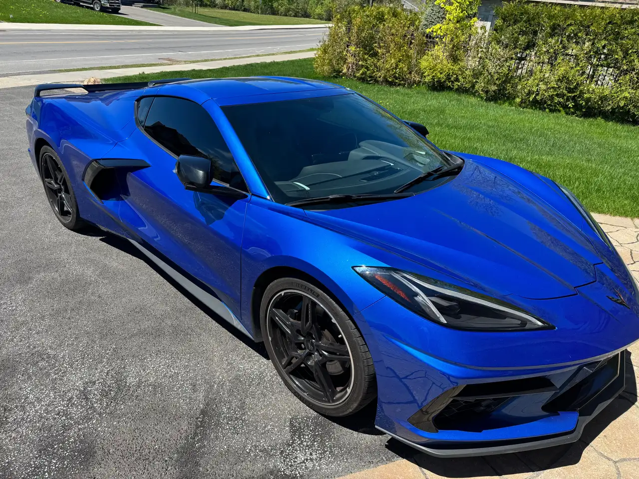 Chevrolet Corvette снимка Chevrolet Corvette