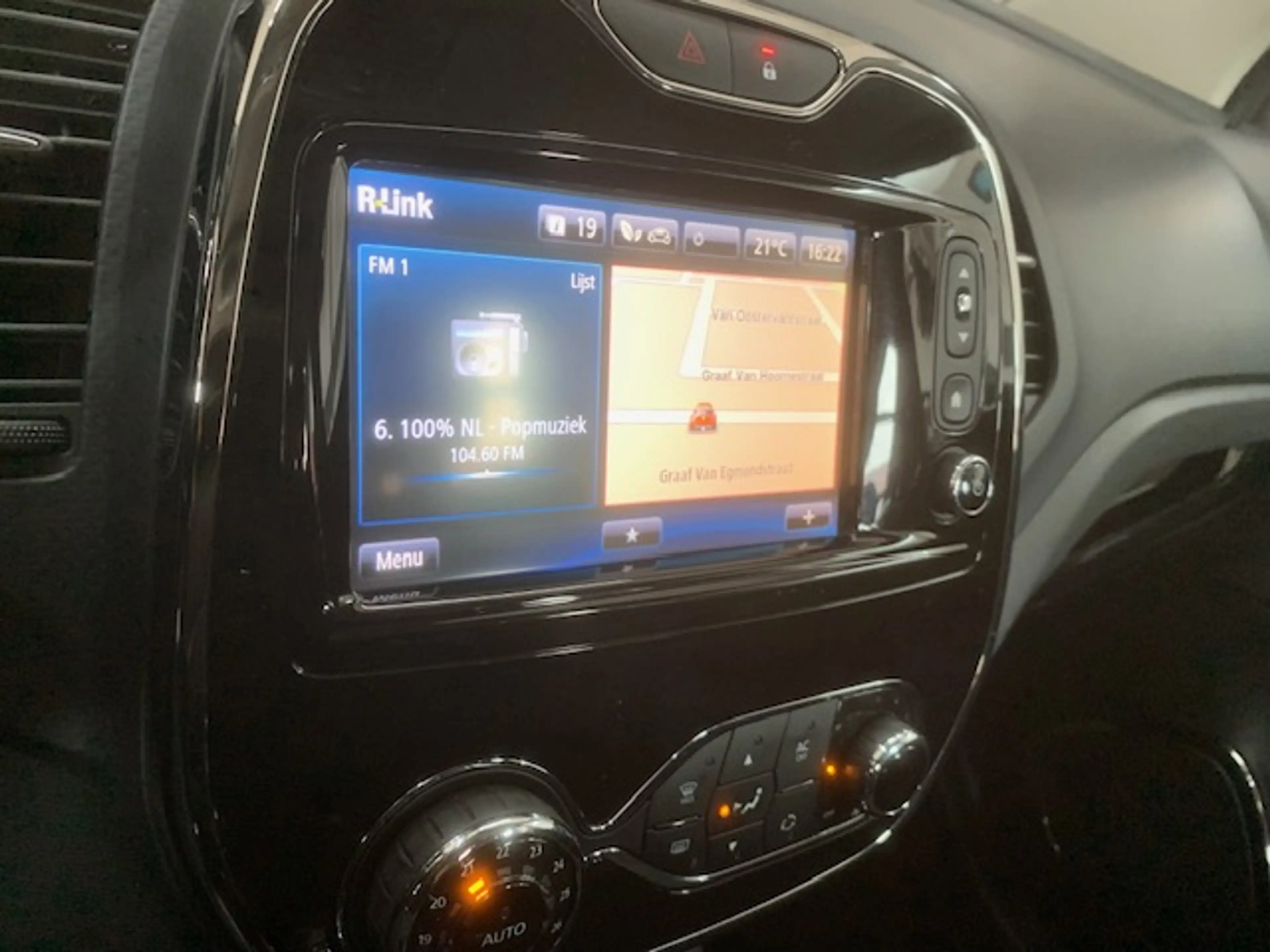 Renault Captur 0.9 TCe Dynamique, navigatie, achteruitcamera . — photo 8