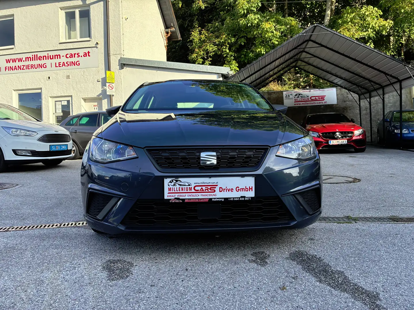 SEAT Ibiza 1,0 Cool Grau - 2