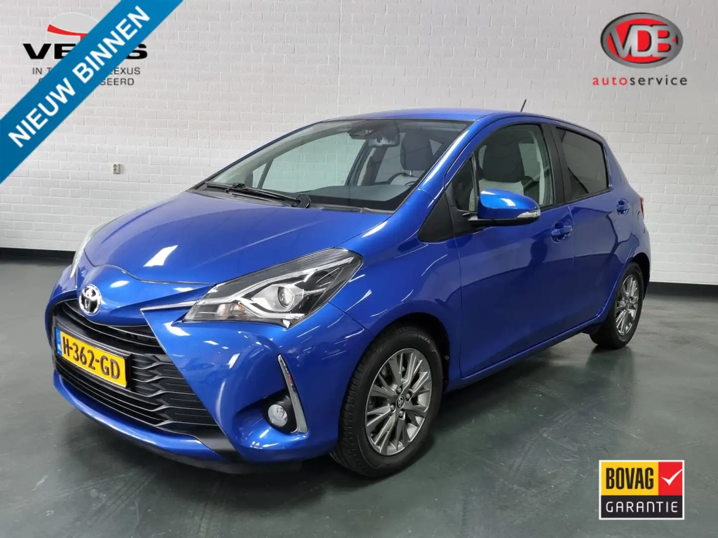 Toyota Yaris 1.5 VVT-i Dynamic Aut. / Trekhaak / Apple Carplay Bleu - 1