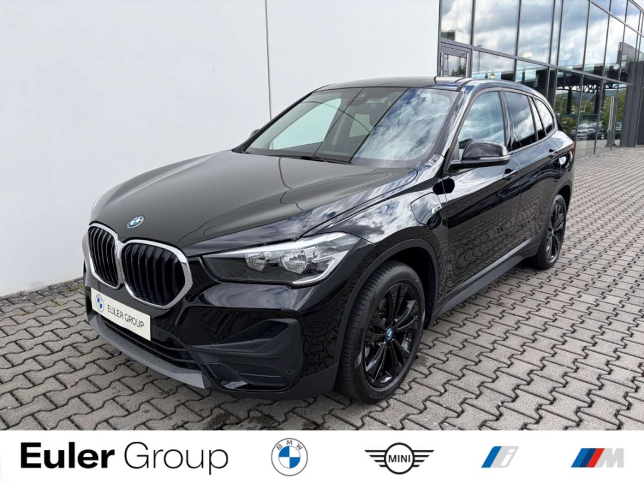 BMW X1 2022 — xDrive 25e LkHZ SHZ Parkass NAV DAB LMR