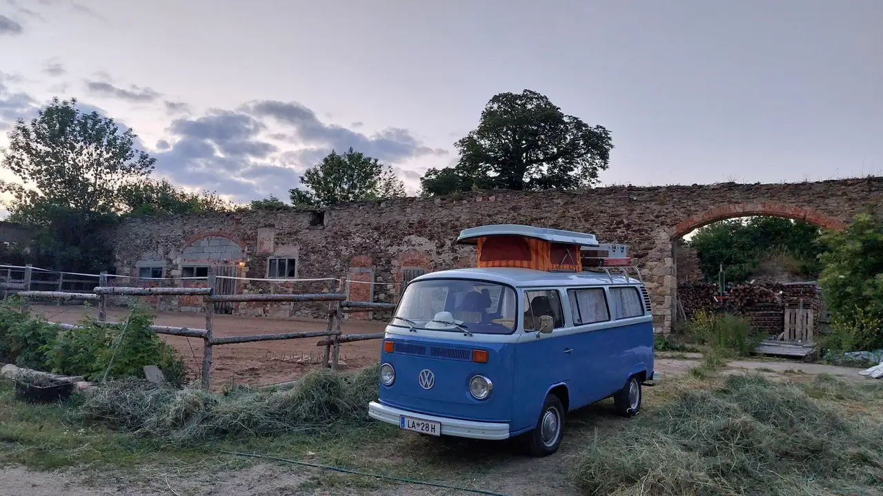 Volkswagen T2 Camper Typisiert mit H-Kennzeichen, foto 1