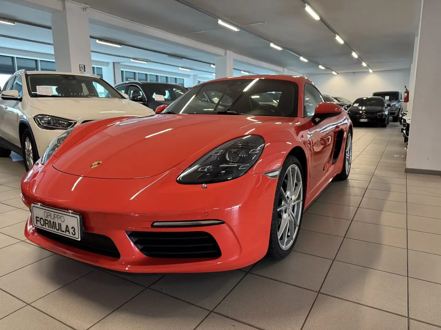 Porsche 718 Cayman 2.0 Arancione - 1