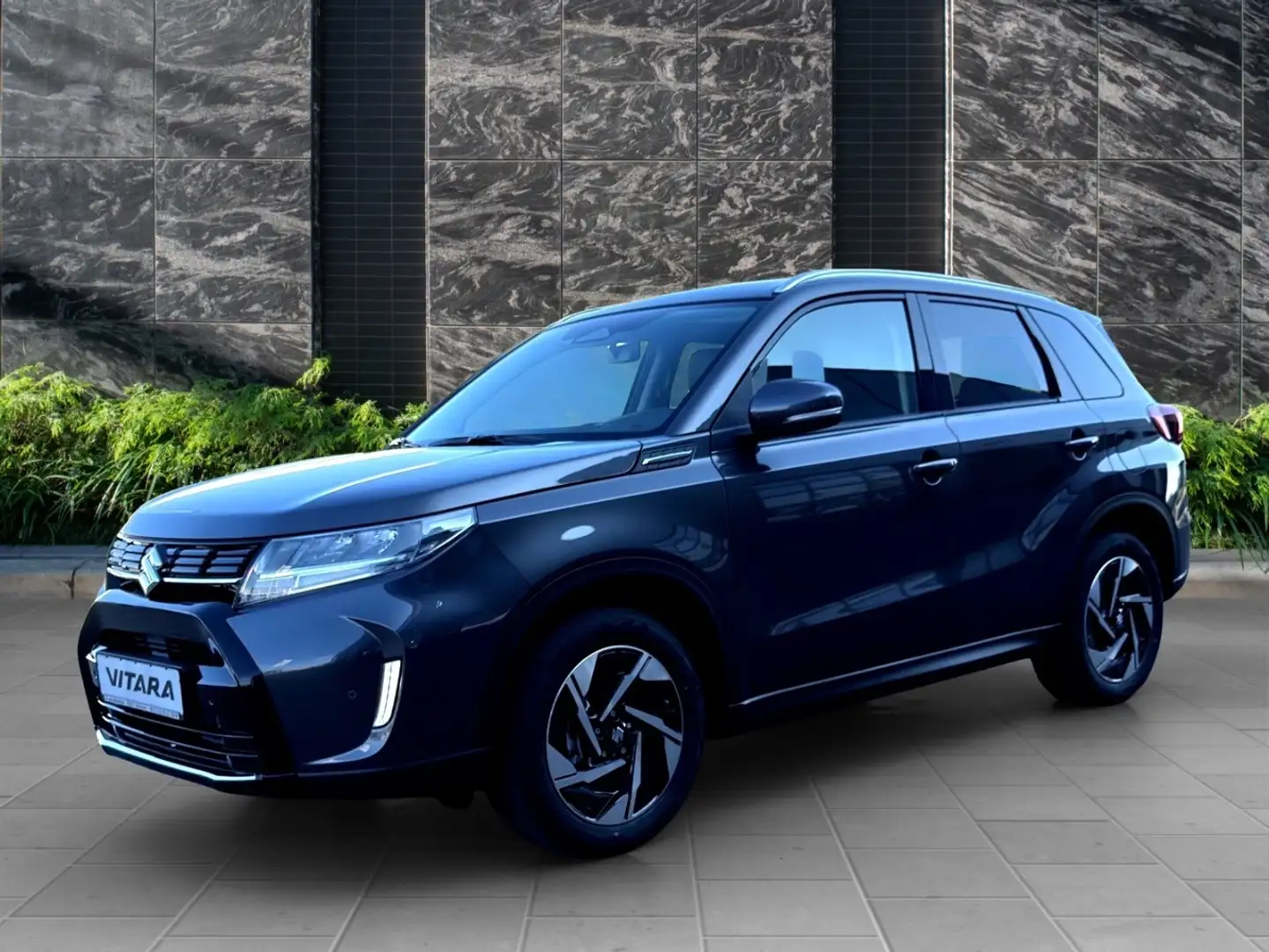 Suzuki Vitara 1.5 Hybrid Comfort+ Allgrip - AHK Gris - 1