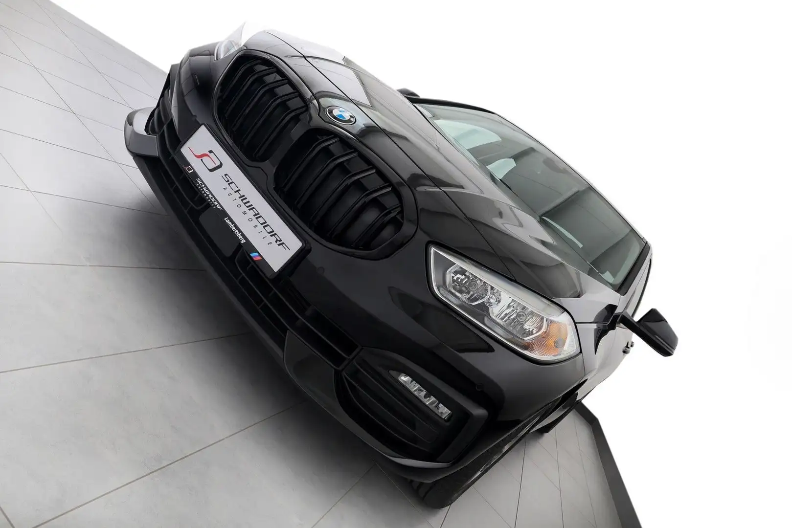 BMW 118 d Aut. Advantage Sportsitze 1.Hand Noir - 2