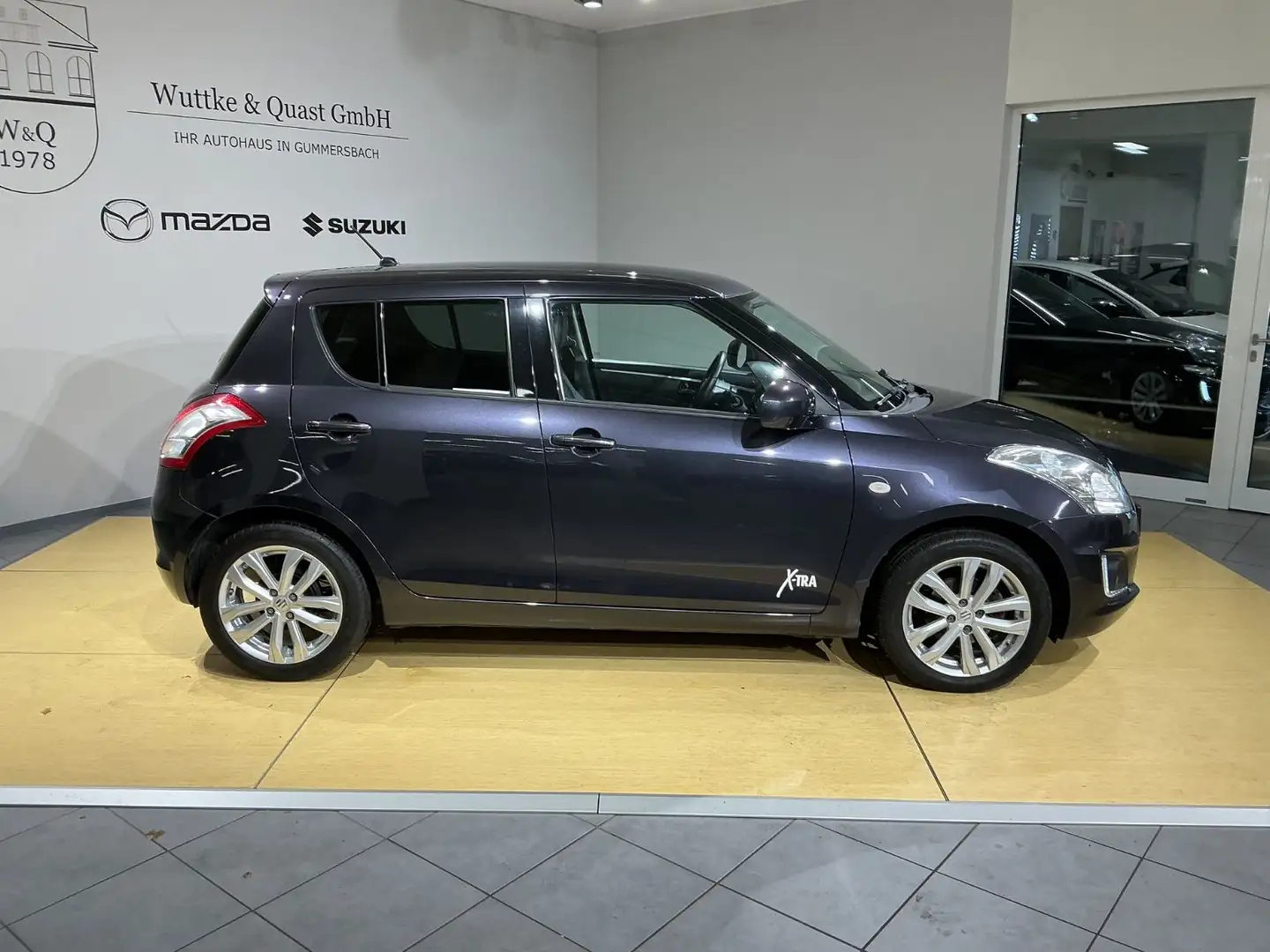 Suzuki Swift X-TRA *SHZ*Teilleder*LED*Klima* Gris - 2