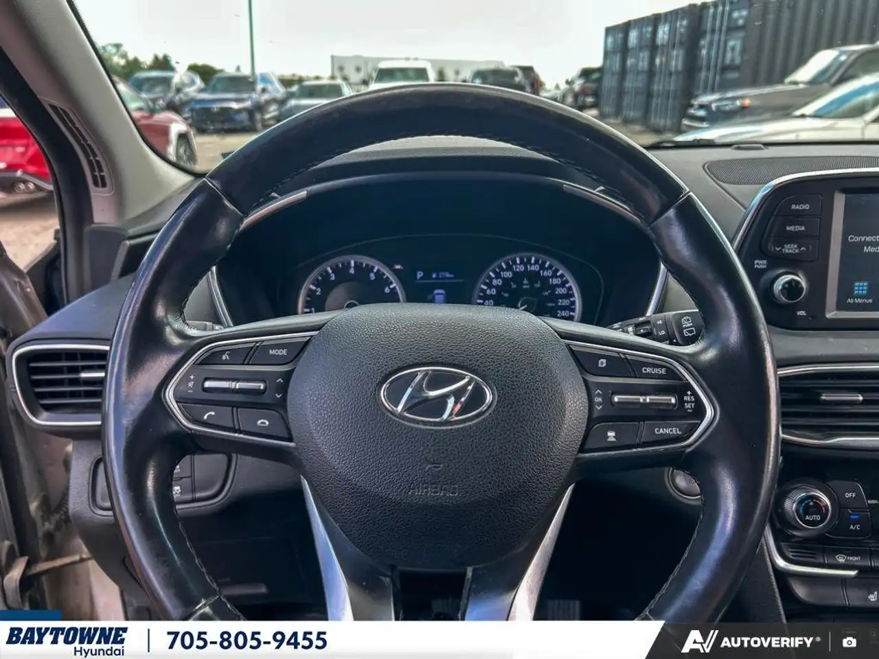 Hyundai SANTA FE снимка Hyundai SANTA FE