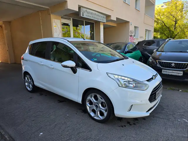Ford B-Max 1.6 16V Titanium/2.Hand/Kamera/Klimaautomatik/Tempomat/PDC/