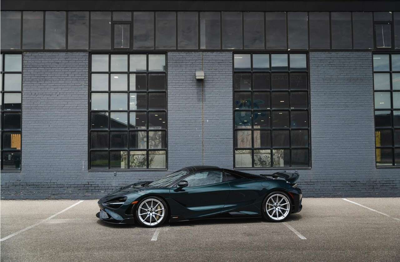 2022 McLaren 765 Spider