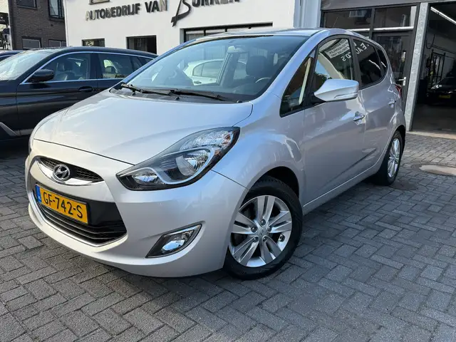 Hyundai iX20 1.6i Go! automaat, Navigatie,Airco,Achteruitrij ca