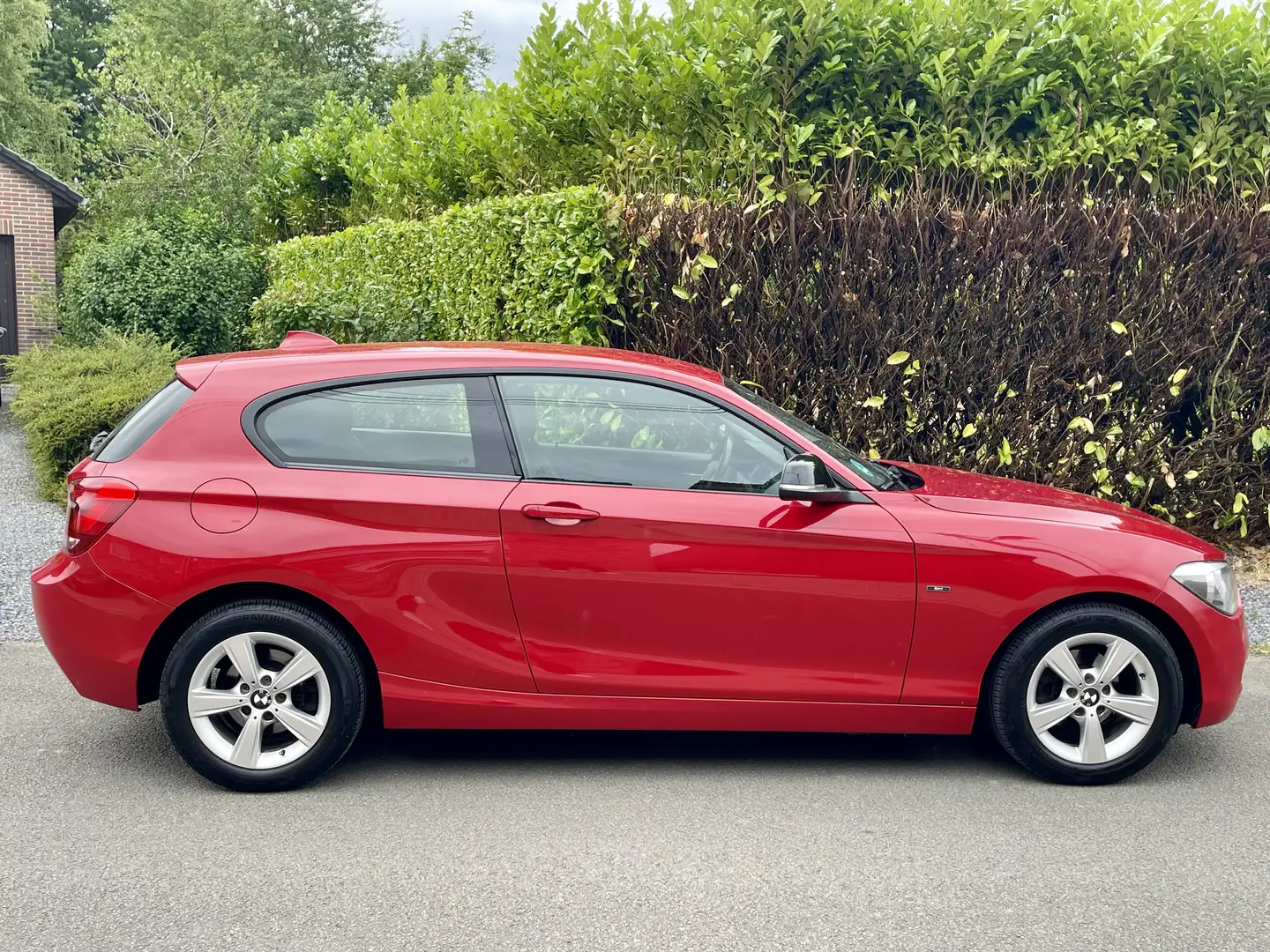 BMW 114 114i , clim , mod 2013 , garantie 12 mois - 2