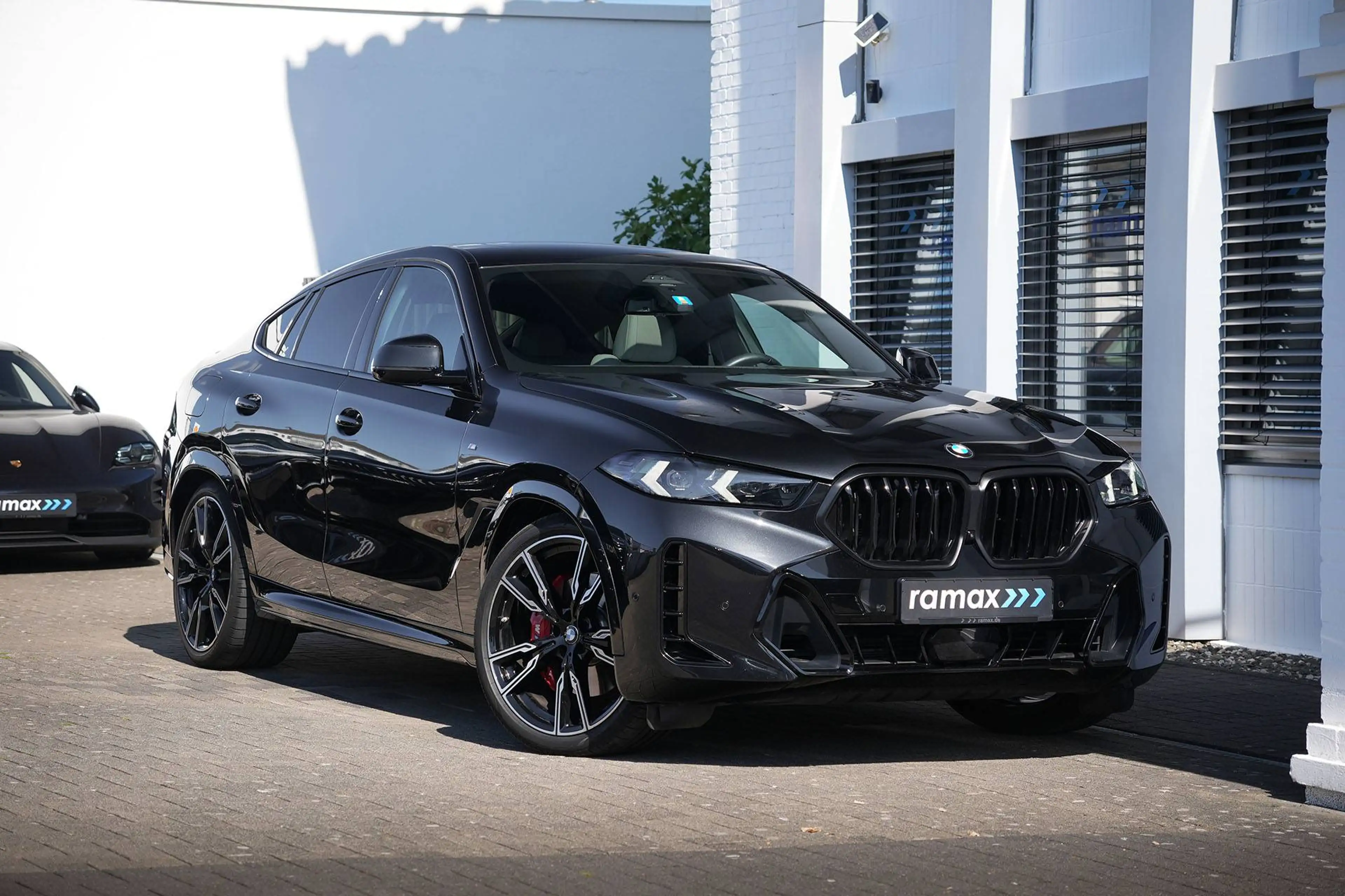 BMW X6 xDrive30d M SPORT PRO-LUFTF.-PANO-HUD-H+K-22M
