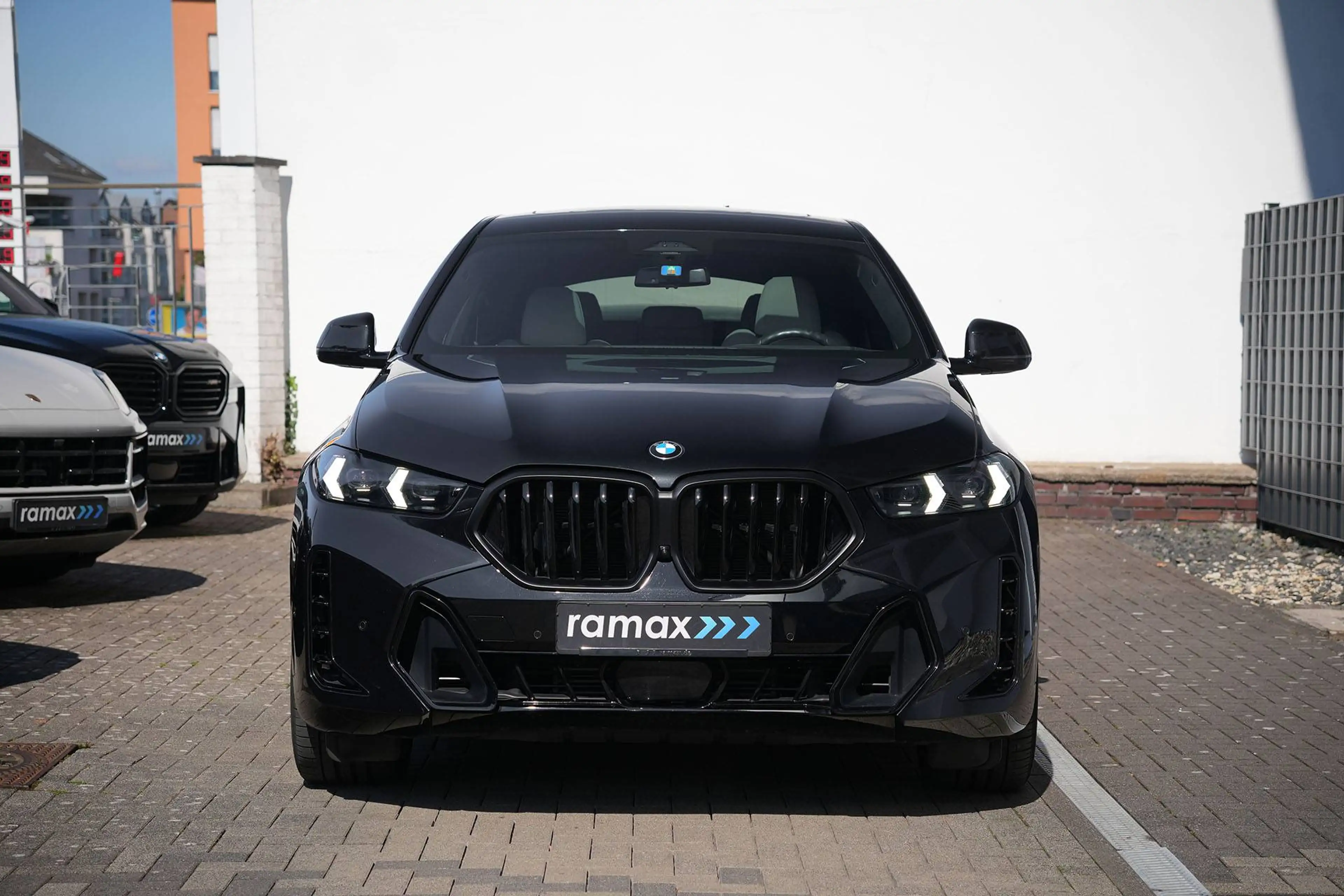 BMW X6 xDrive30d M SPORT PRO-LUFTF.-PANO-HUD-H+K-22M — photo 2