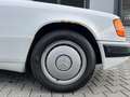 Mercedes-Benz E 200 Lim Schiebedach H-Zulassung Gelegenheit !! Wit - thumbnail 22