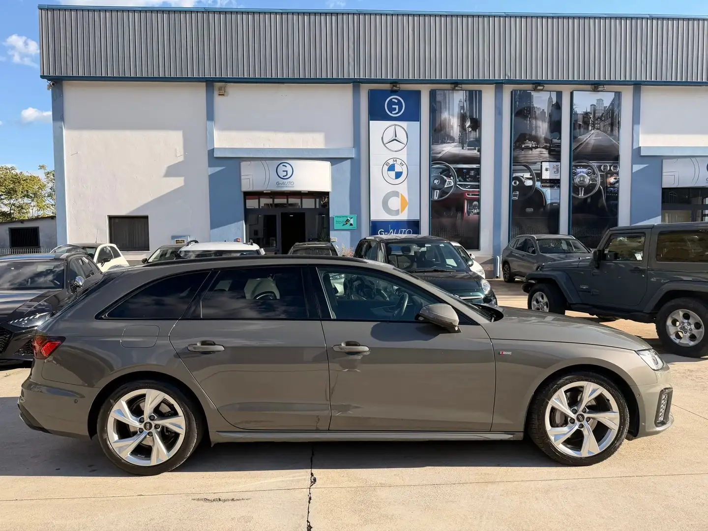 Audi A4 Avant 40 2.0 tdi mhev S line edition 204cv s-troni - 1