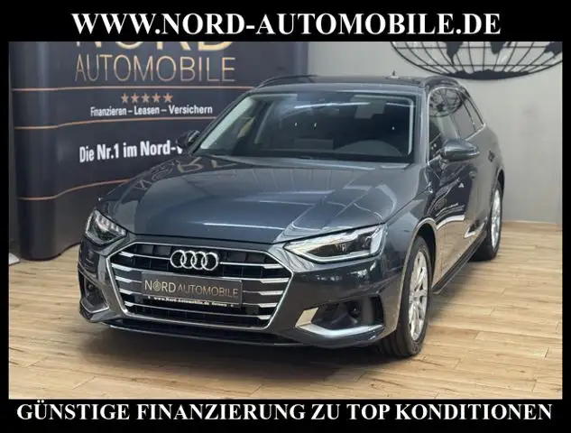 Audi A4 view 5