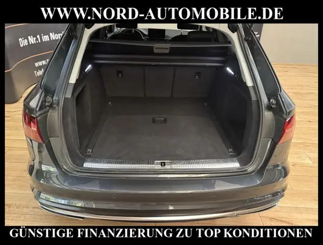 Audi A4 view 27