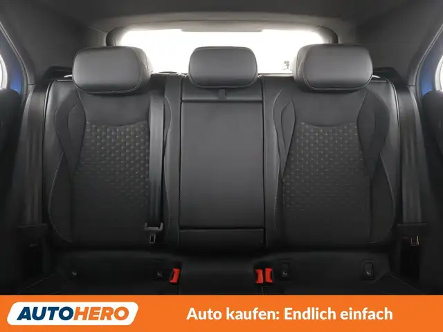 Volkswagen T-Roc view 15
