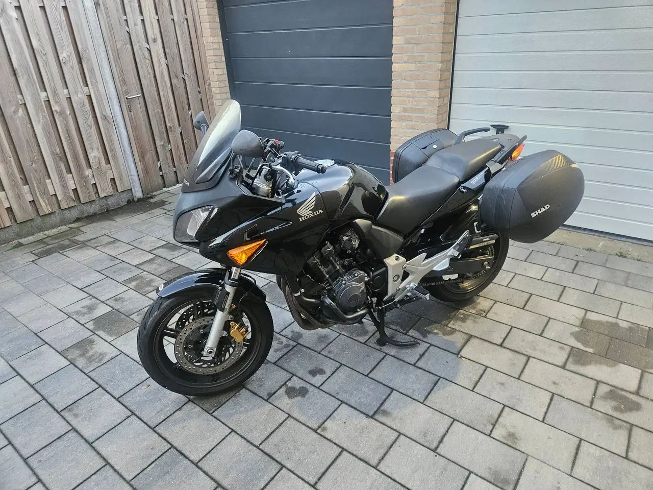 Honda CBF 600