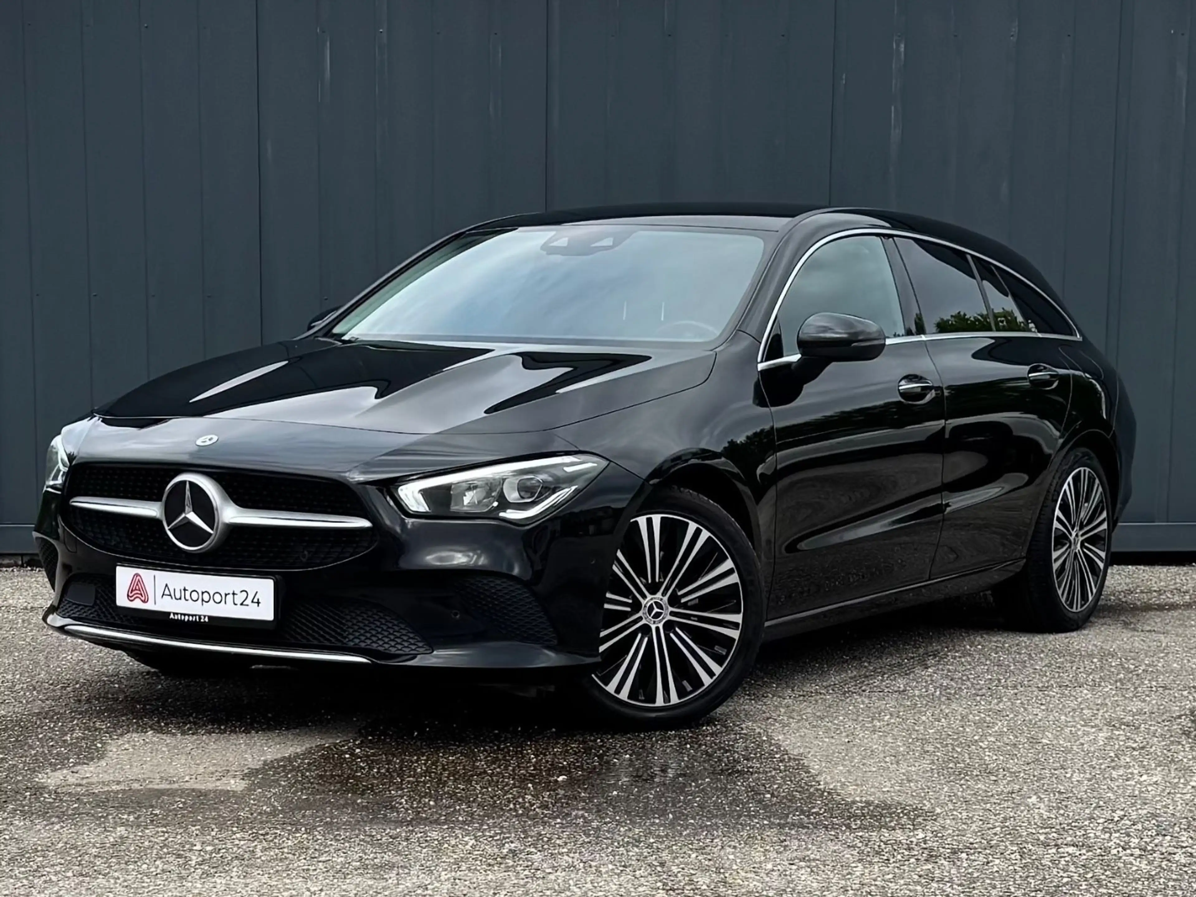 Mercedes-Benz CLA 220 *1.Hand*Garantie*