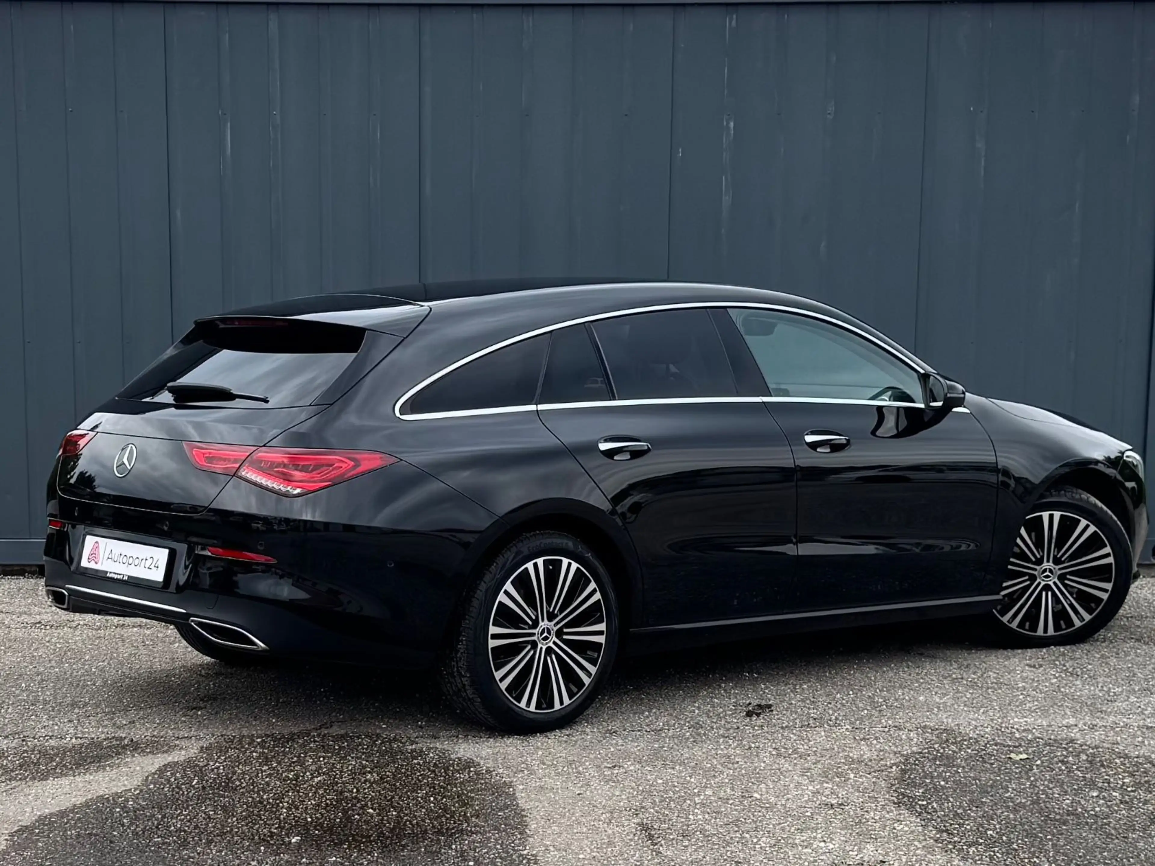 Mercedes-Benz CLA 220 *1.Hand*Garantie* — photo 4