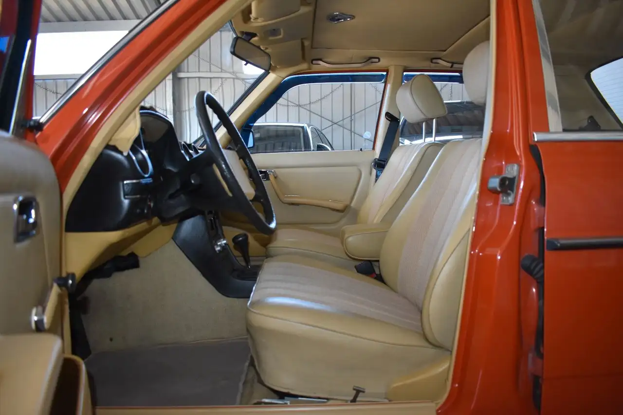 Mercedes-Benz 250 6 Zylinder Benziner Zustand Top BRD H-Zulass, foto 7