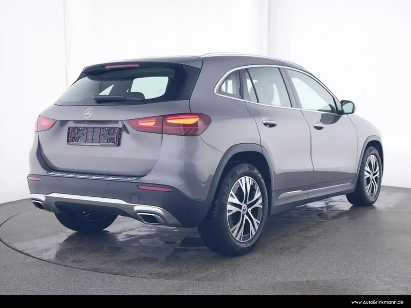 Mercedes-Benz GLA 250 GLA 250 4MATIC ADVANCED/AHK/KAMERA/LED/WINTER SHZ Grau - 2