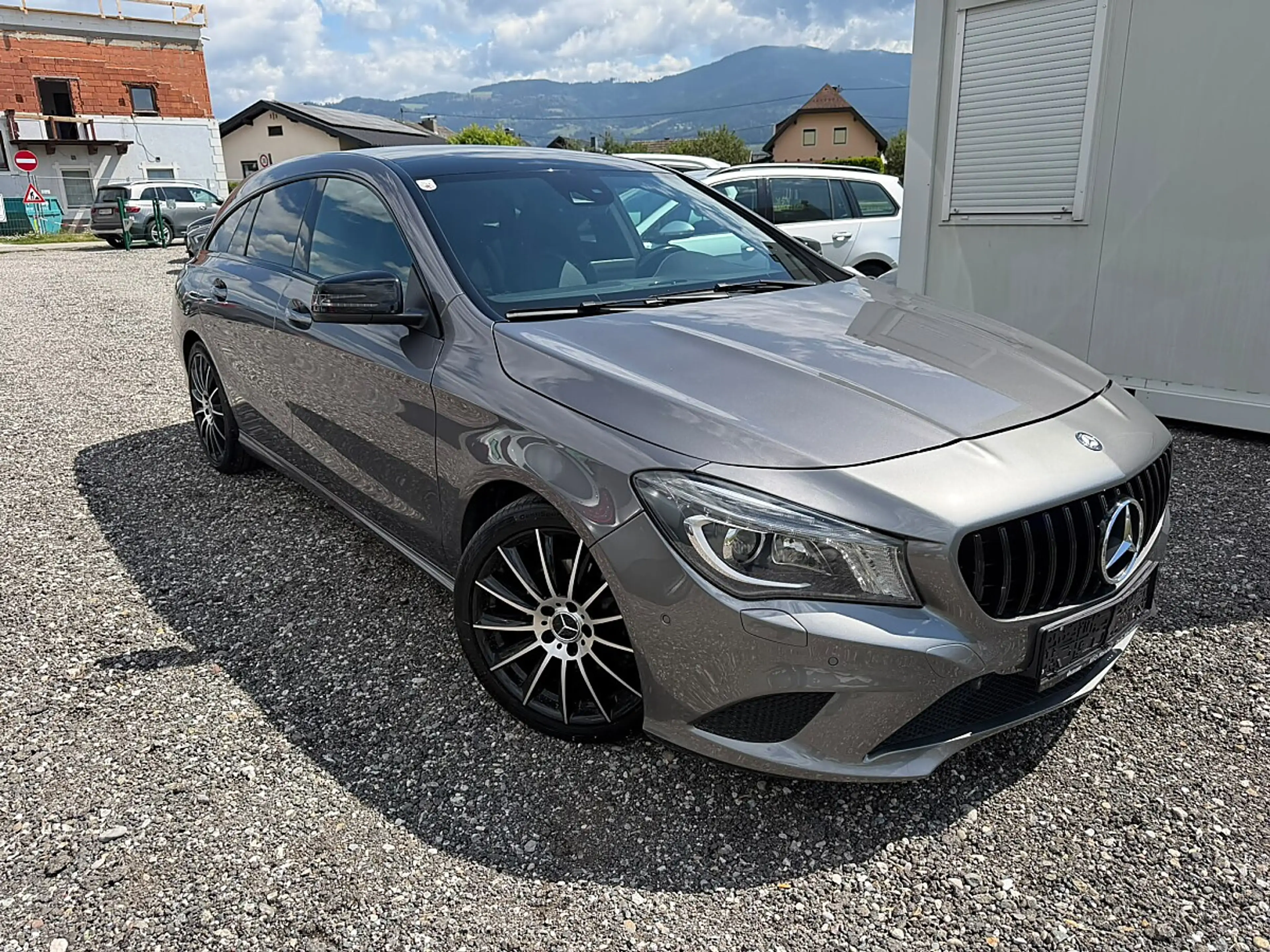 Mercedes-Benz CLA 220 d **Allrad**
