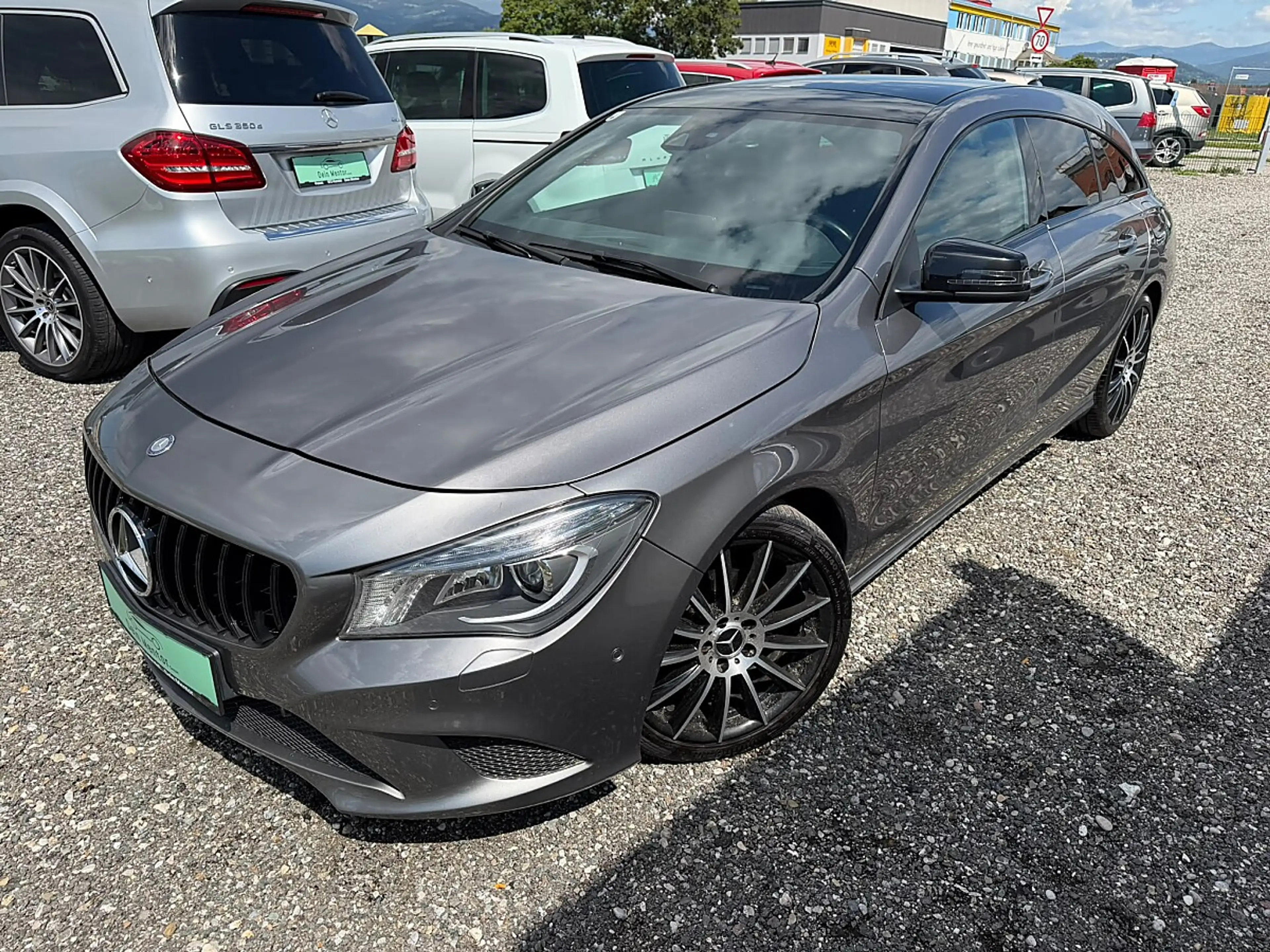 Mercedes-Benz CLA 220 d **Allrad** — photo 7