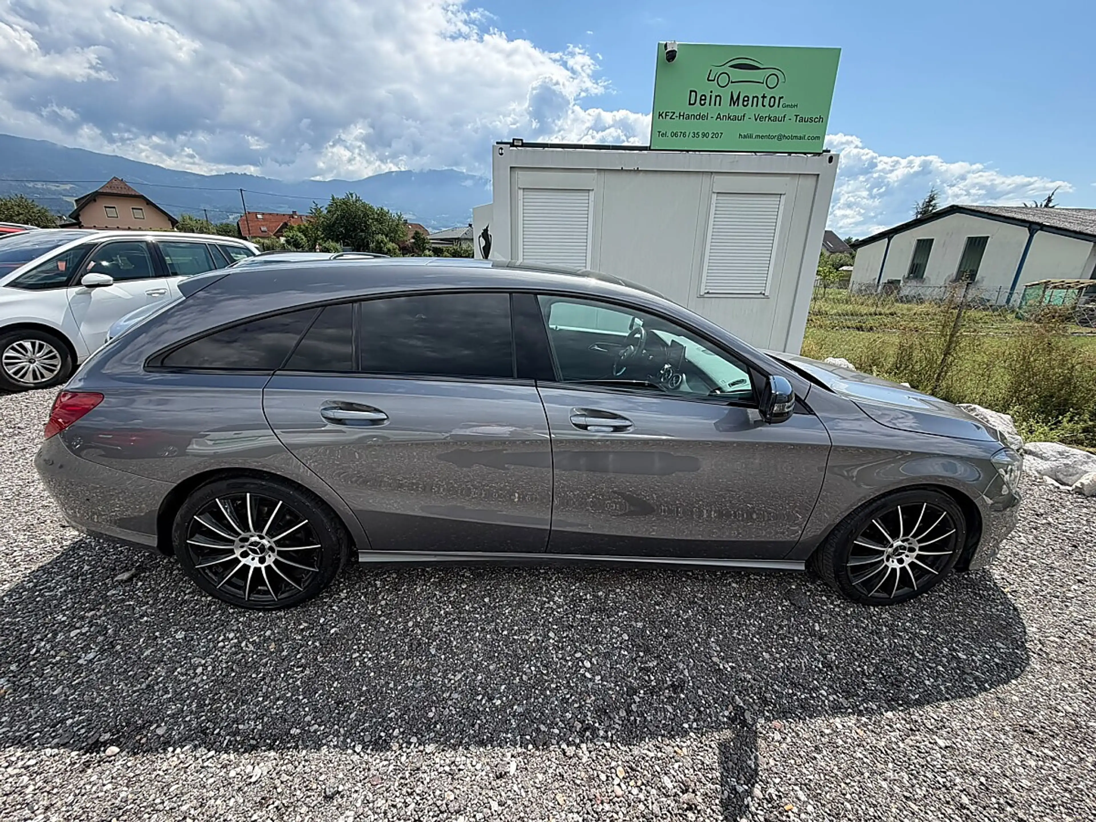 Mercedes-Benz CLA 220 d **Allrad** — photo 2