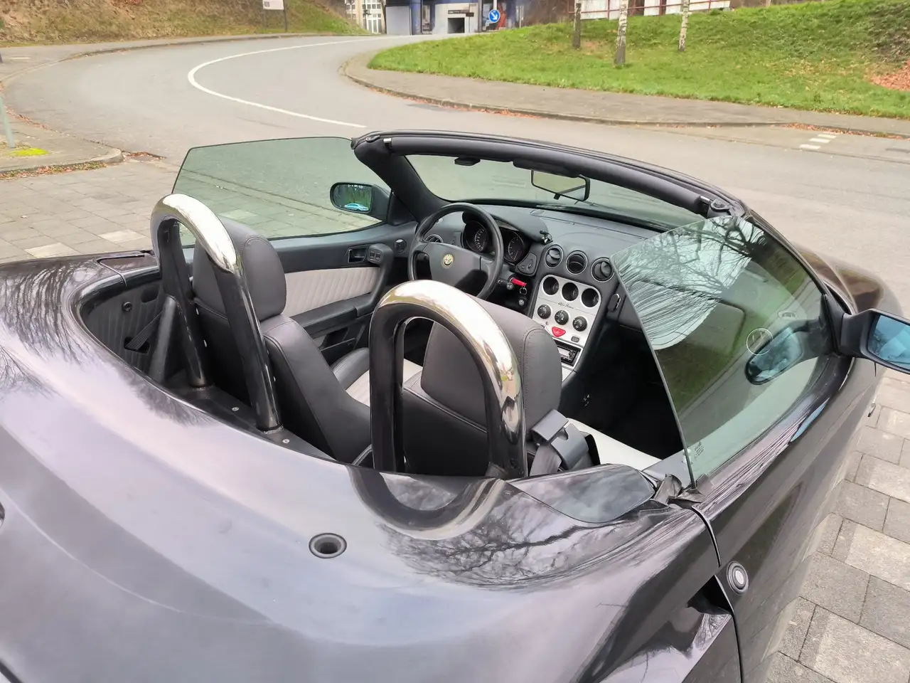 Alfa Romeo Spider 2.0 16V Twin Spark, foto 9