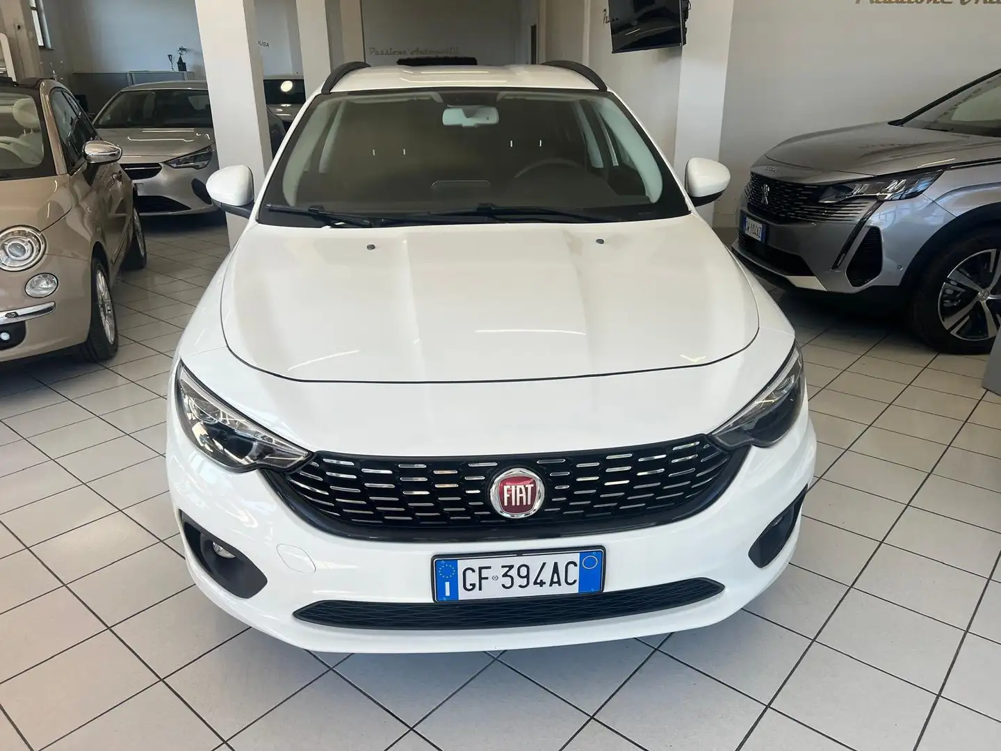 Fiat Tipo Tipo SW 1.6 Mjet Lounge EURO 6 D - TEMP Bianco - 2