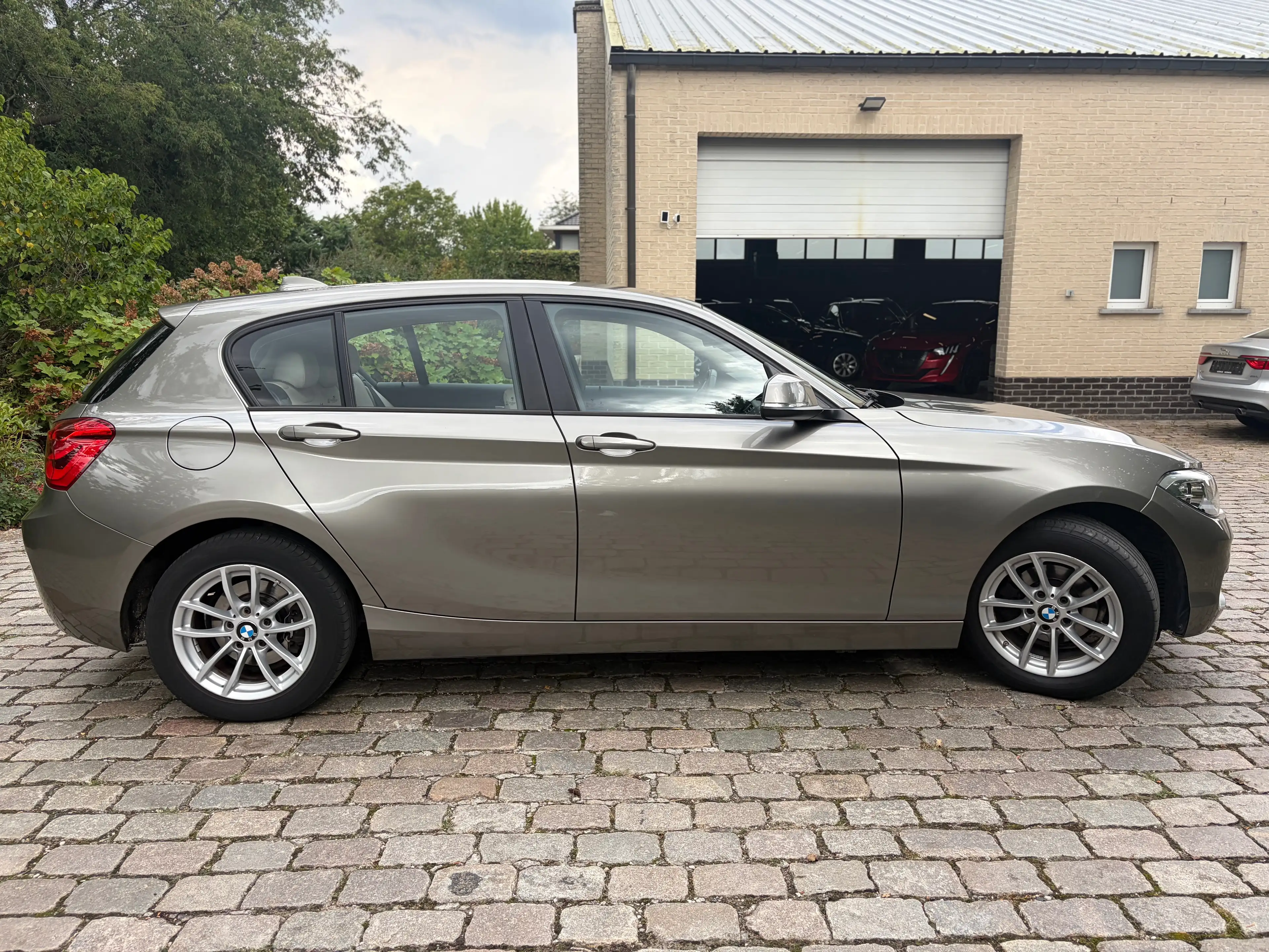 BMW 118 i Benzine Automaat ### 70000 km ### — photo 4