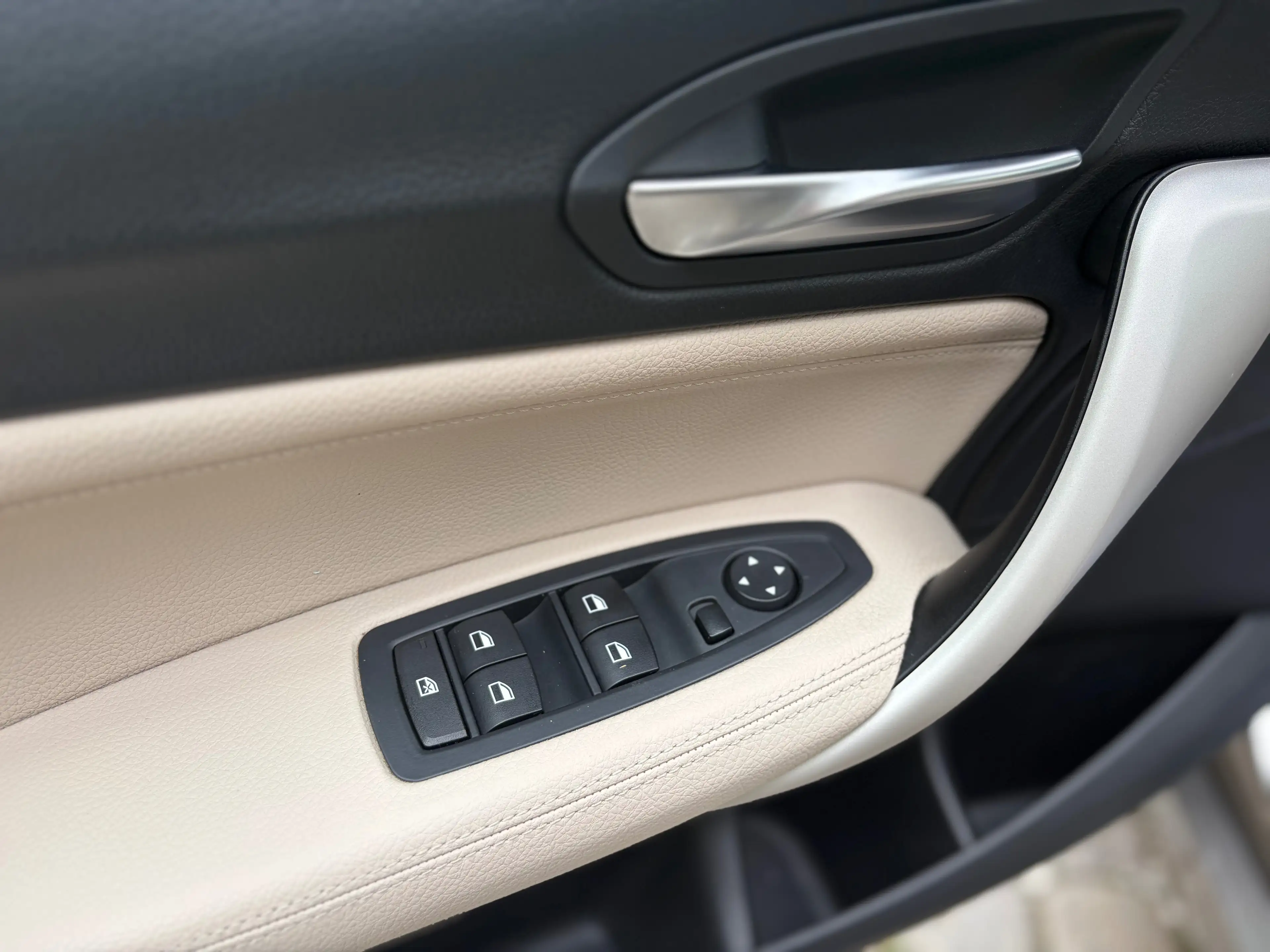 BMW 118 i Benzine Automaat ### 70000 km ### — photo 12