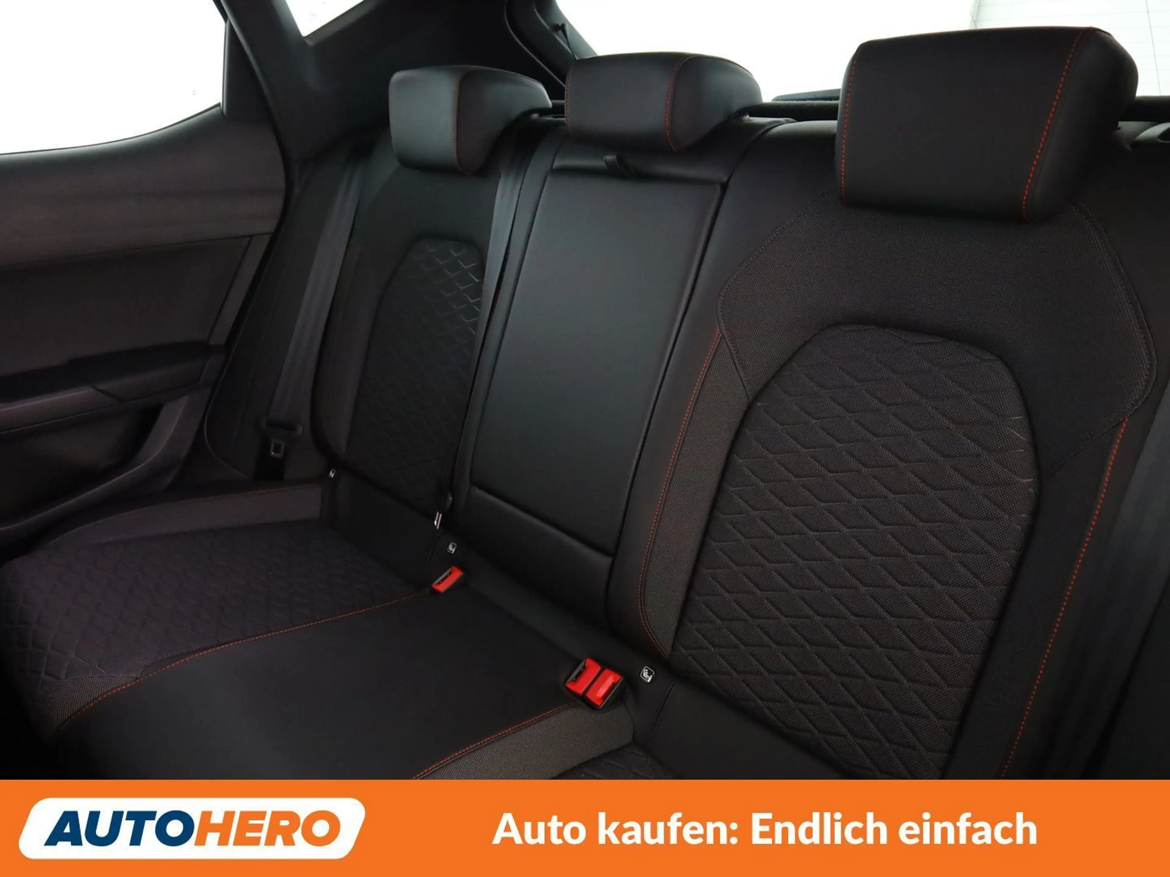 SEAT Leon e-Hybrid 1.4 TSI e-HYBRID FR — photo 14