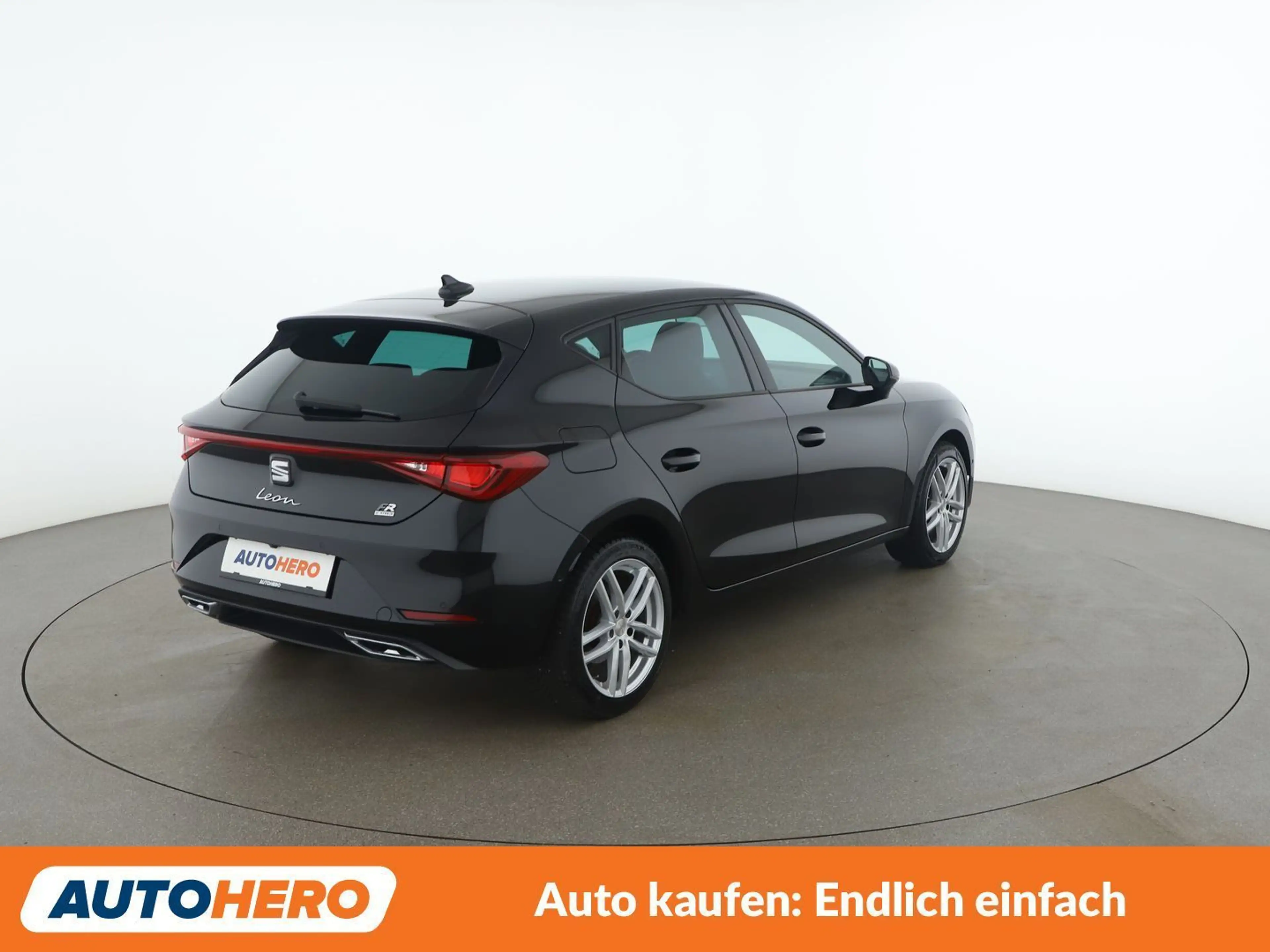 SEAT Leon e-Hybrid 1.4 TSI e-HYBRID FR — photo 6