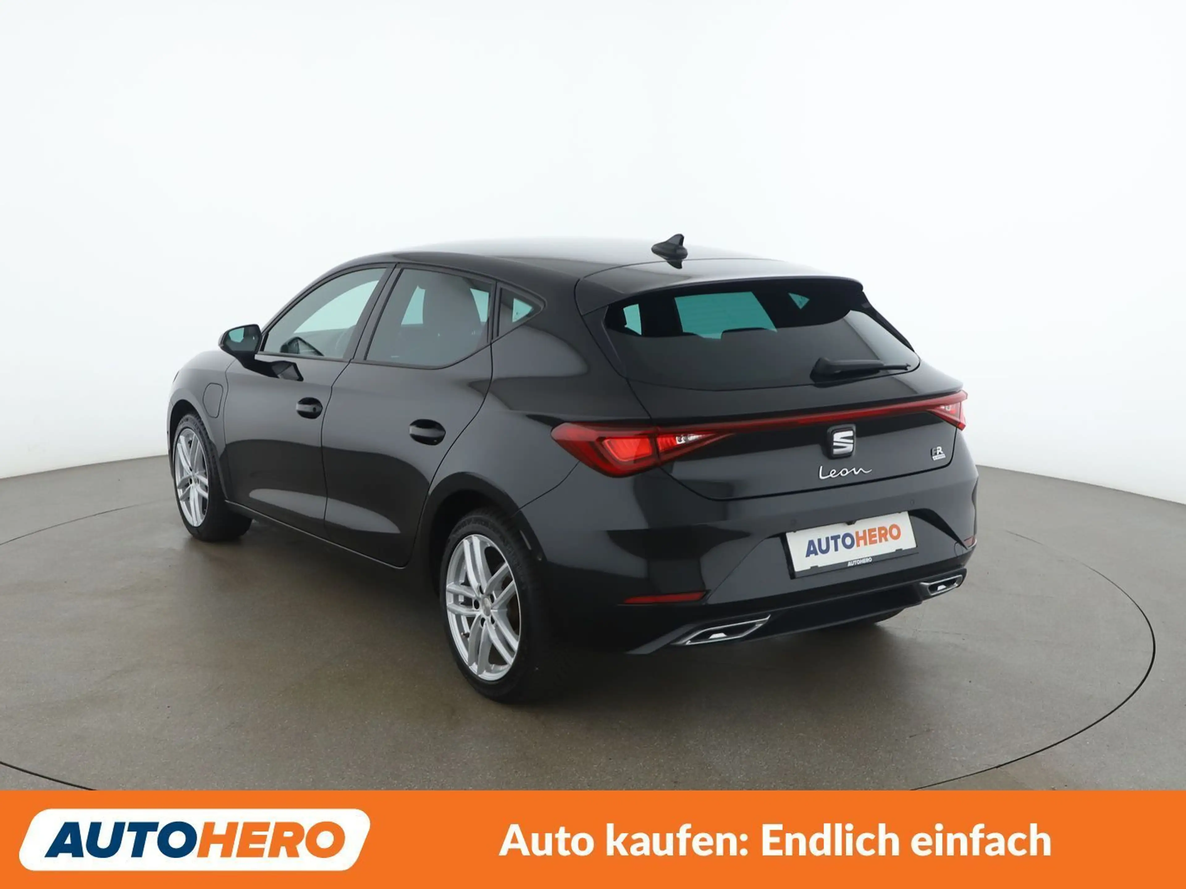 SEAT Leon e-Hybrid 1.4 TSI e-HYBRID FR — photo 4
