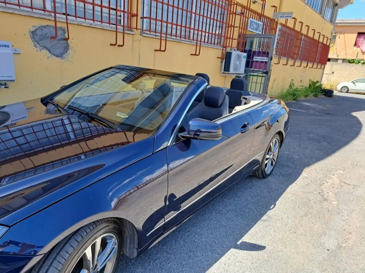 Mercedes-Benz E 200 Classe E - A207 Cabrio Cabrio Premium E6 Blu/Azzurro - 2