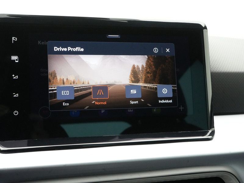 SEAT Arona FR DSG NAVI VIRT ACC KAM SHZ CARPLAY LE — photo 9
