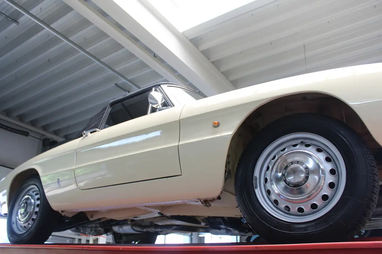Alfa Romeo Spider Duetto 1600 Restored condition - A restoration fro, foto 8