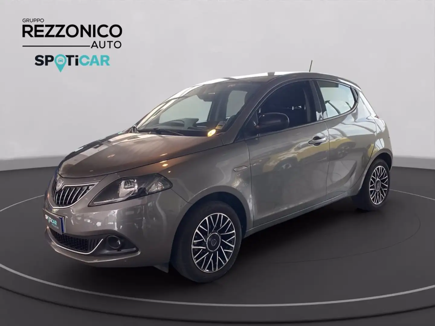 Lancia Ypsilon 1.0 firefly hybrid Platino s&s 70cv - NEOPATENTATI Grigio - 1