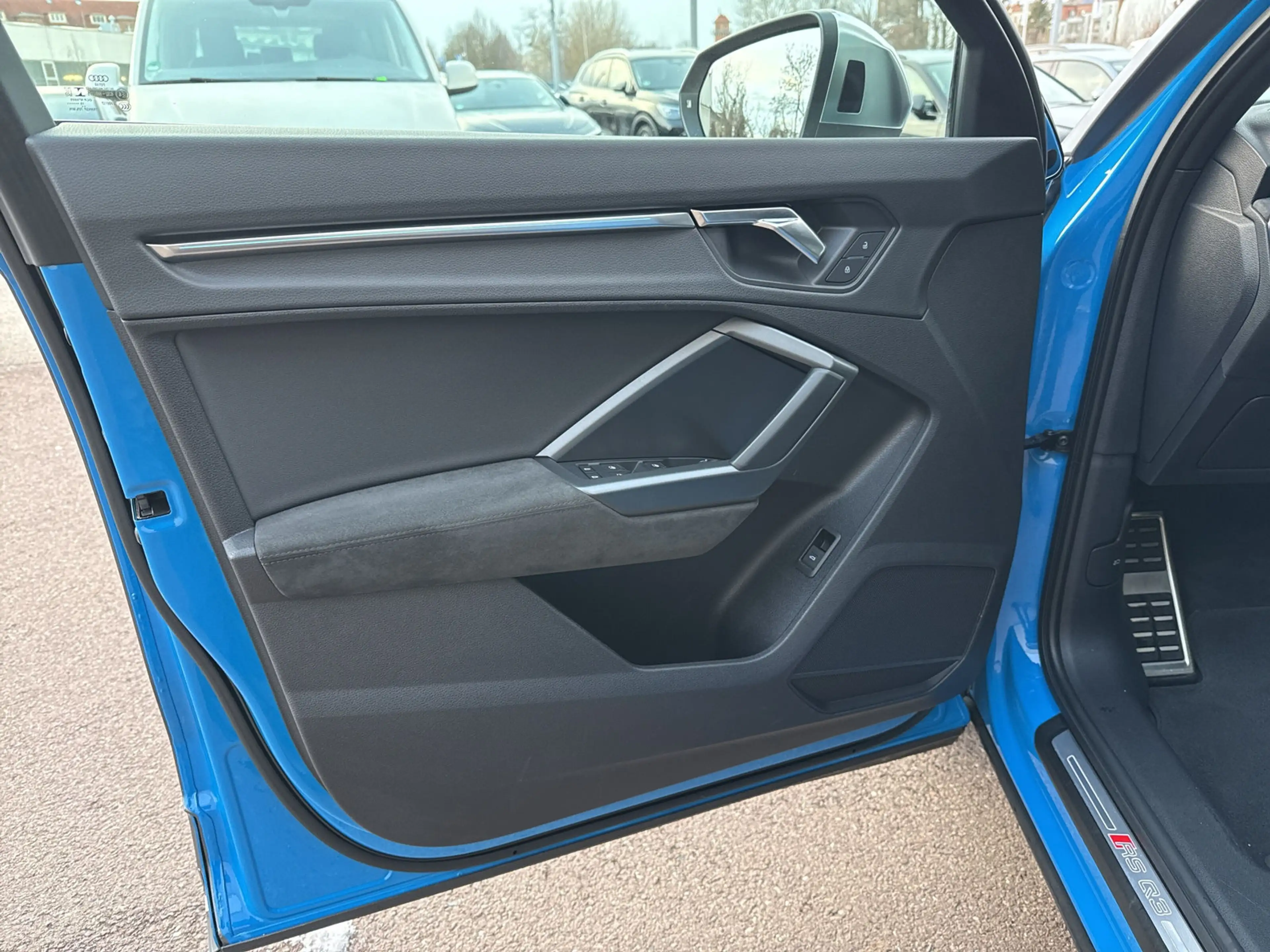 Audi RS Q3 RSQ3 qu MATRIX RS-AGA VIRTUAL AHK 21" — photo 12