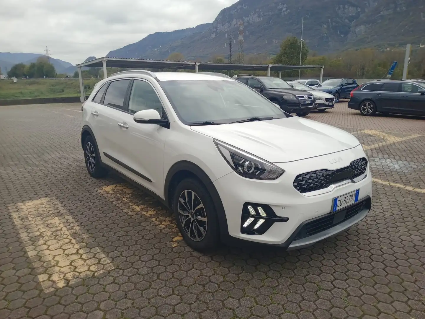 Kia Niro Niro I 2017 1.6 gdi hev Style s/Techno Pack dct Bianco - 2