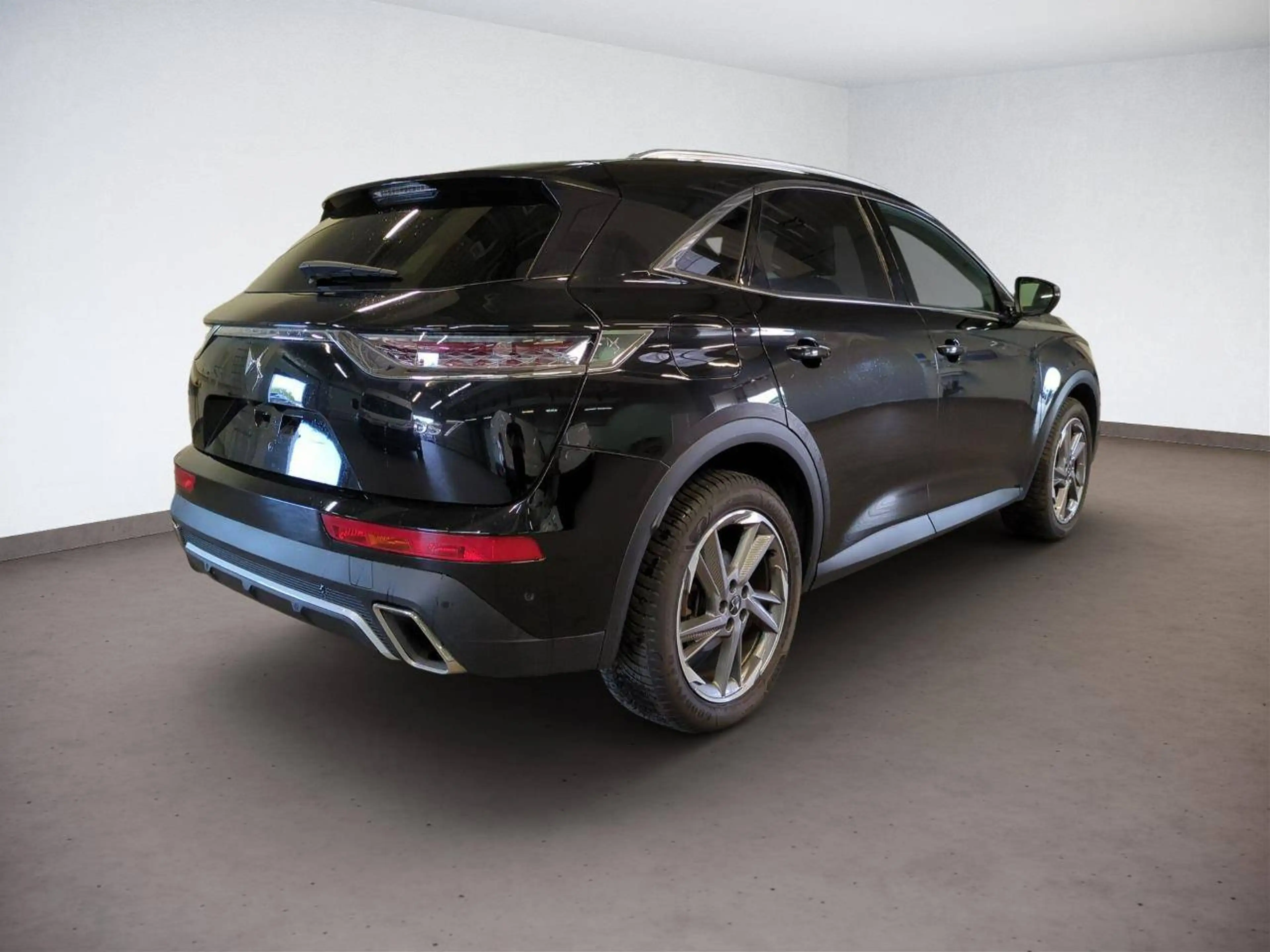 DS Automobiles DS 7 E-Tense 225 kW Rivoli 4x2 — photo 6