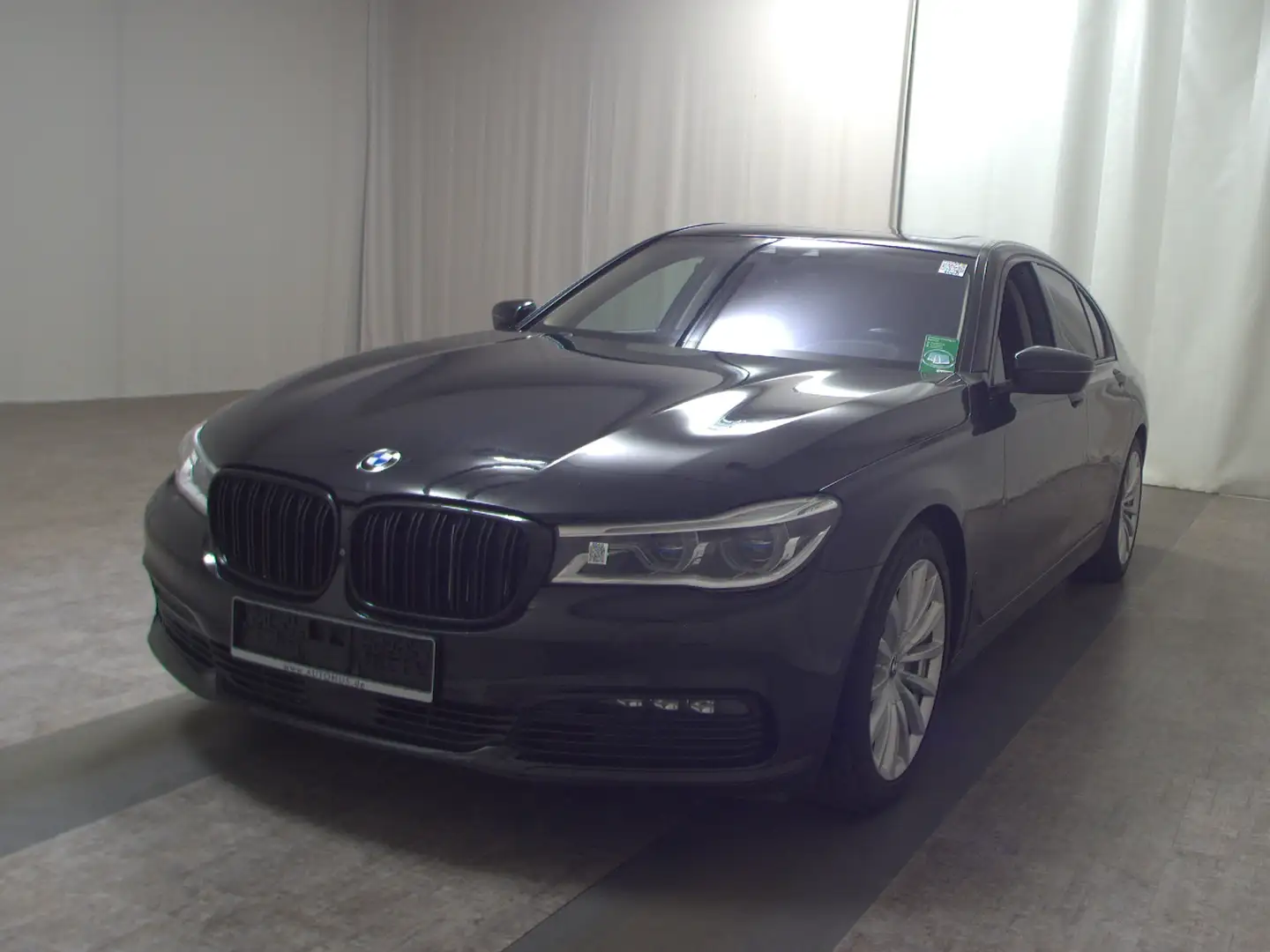 BMW 750 d xDr Leder Navi Laser HuD GSD H-K StandHzg Noir - 2