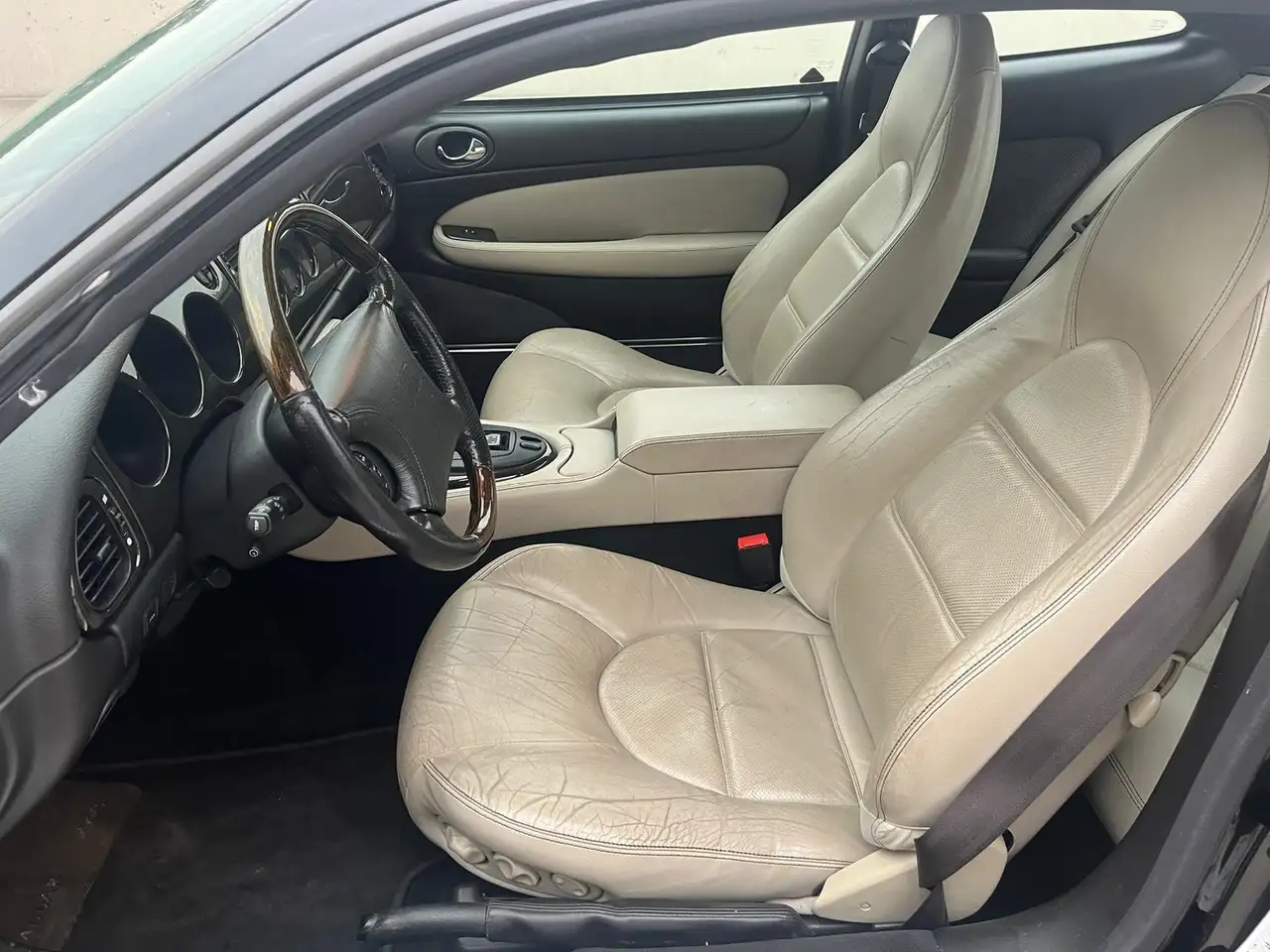 Jaguar XKR 4.0 Coupé, foto 8
