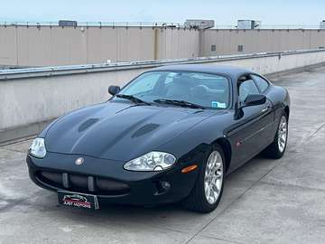 XKR 4.0 Coupé