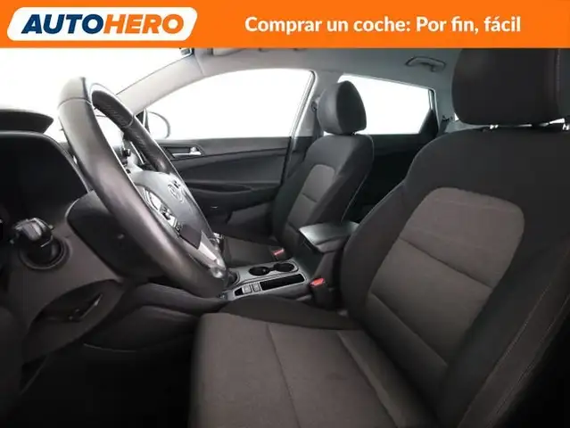 Hyundai Tucson view 11